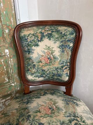 Conjunto de 6 sillas de madera y tela