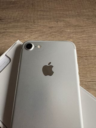 Apple iPhone 7 32GB Plata (libre)