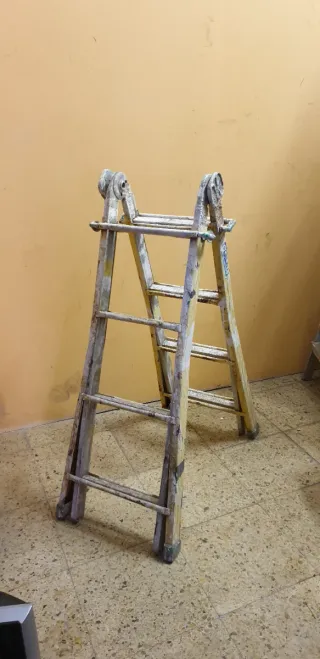 ESCALERA CON TRANSPORTE INCLUIDO