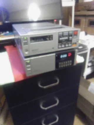 Sony Betamax SL-F1E a reparar y Sintoniz. TT-F1E