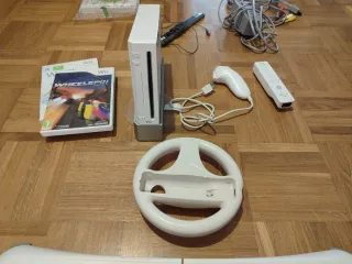 Consola Wii + Mando + Volante + Juego