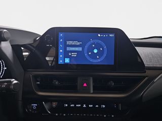 Lexus UX 2.0 300h UX Plus