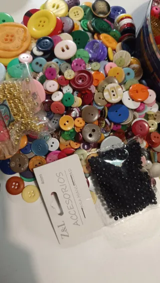 Lote de Botones y Cuentas para Manualidades