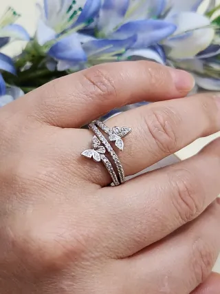 Anillo Plata Mariposas Giratorio Brillante. T54