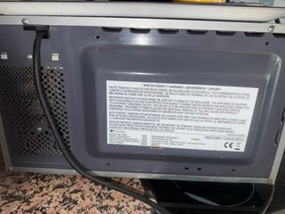 Microondas Carrefour Home Metálico