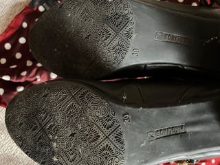 Zapatos de piel negros con tira