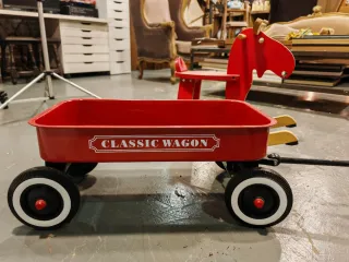 Caballito Balancín Rojo Ikea y  Carrito remolque.