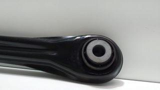 BRAZO SUSPENSION INFERIOR TRASERO DERECHO VOLKSWAGEN TOUAREG (7LA)