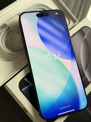 iPhone 16 Pro Max Negro + 2 fundas. Como nuevo