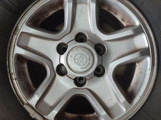 Llantas Toyota Land Cruiser (4 unidades)