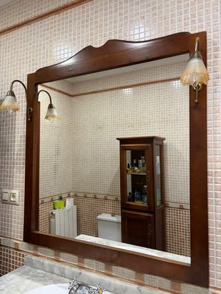 Espejo de baño madera oscura