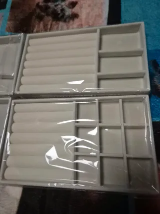 Organizadores de Joyeros Beige y Blanco