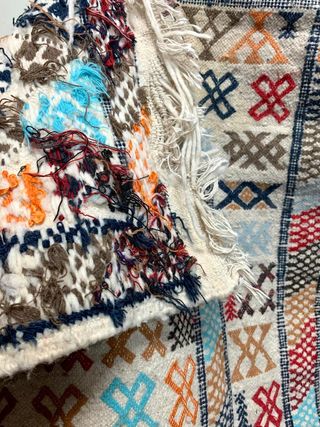 Alfombra. Vintage. Hecha a Mano. Calidad.