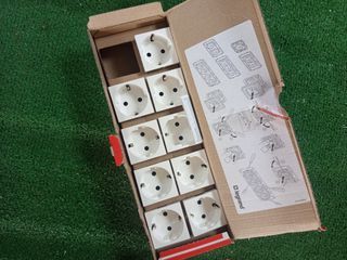 Enchufe Legrand 077211 Bip Toma Tierra