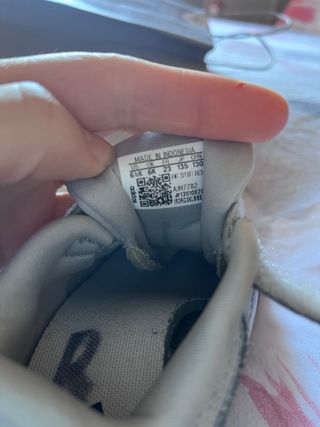 Scarpe Adidas Bambino Taglia 23