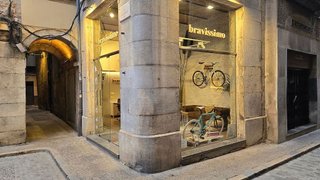 Local comercial en alquiler en Centre en Girona