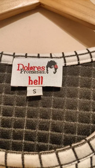 Sudadera Dolores Promesas Cuadros Perro Talla S