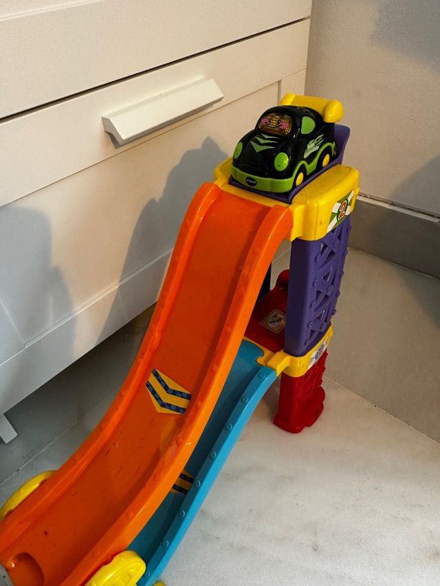 Pista Coches Tuc Tuc Bólidos