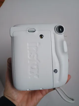 Cámara de fotos Instax Mini 11 gris claro