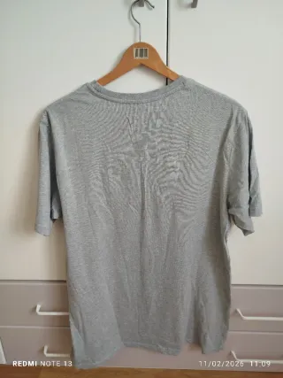 Camiseta Helly Hansen HH Gris Talla L NUEVA