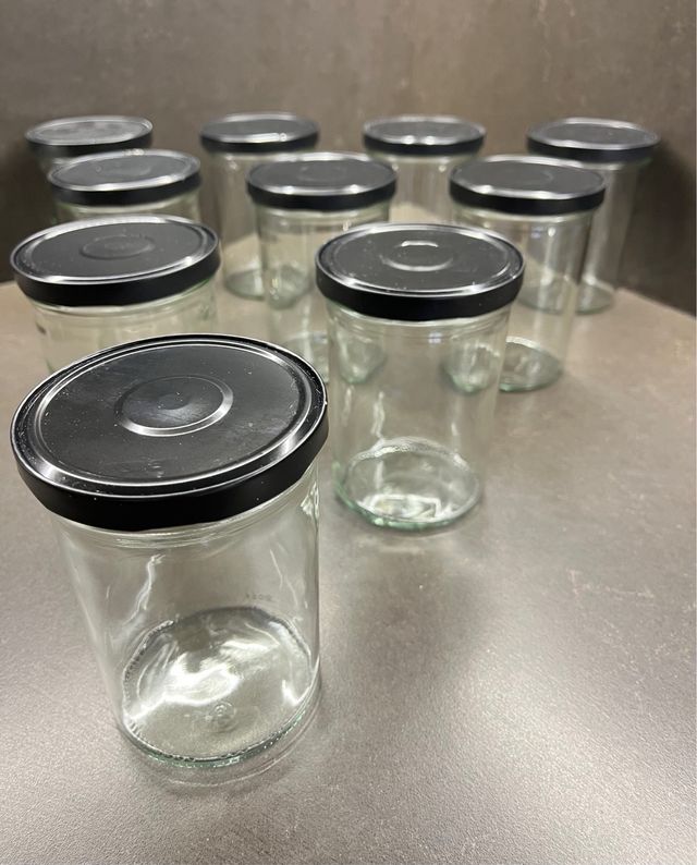 Lotto di 10 barattoli multiuso con coperchio nero