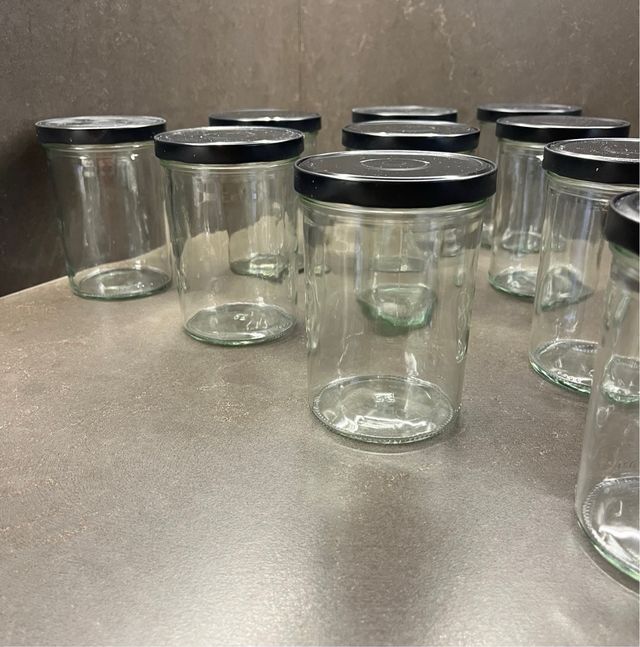 Lotto di 10 barattoli multiuso con coperchio nero