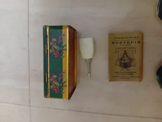 Caja Máquina Coser Wertheim Vintage Metal