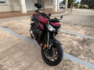 TRIUMPH Street Triple 765 RS Roja/Negra