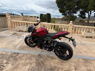 TRIUMPH Street Triple 765 RS Roja/Negra