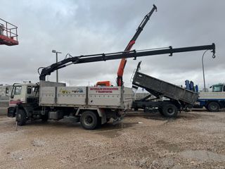 Man 18.264 Basculante con grúa HIAB