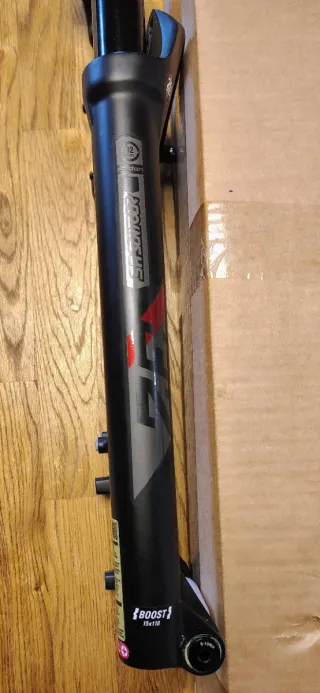 Horquilla Suntour 29