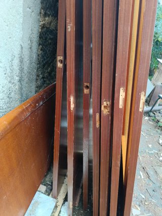 Lote 7 puertas madera y cristal
