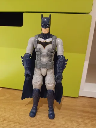 Figuras de Superhéroes (Hulk, Batman, Spiderman, C