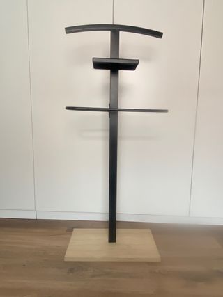 Perchero de pie, Galán de noche Jysk