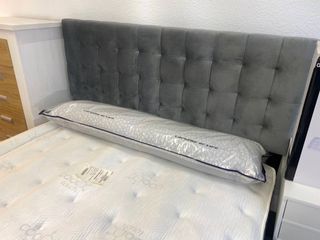 Cama Matrimonio con Colchón y Almohada