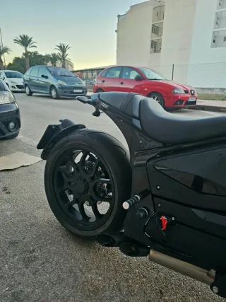 Leonart Pilder Negra