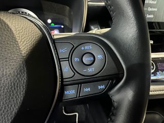 Toyota Corolla 1.8 125H BUSINESS PLUS E-CVT