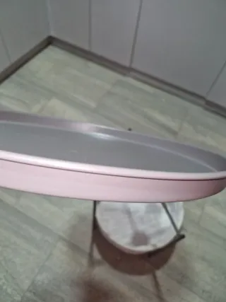 Mesa auxiliar diseño gris tela y metal