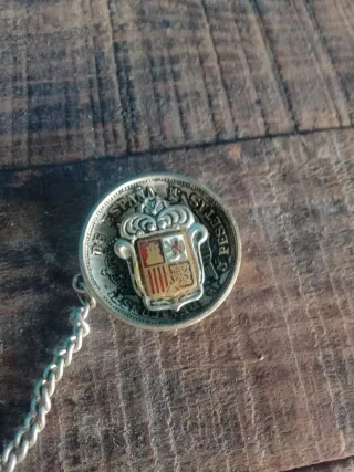 Llavero Vintage 5 Pesetas Esmaltado