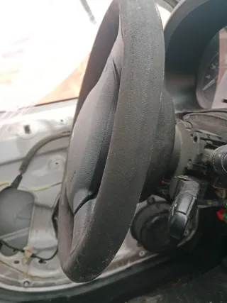 Volante Peugeot Partner Tepee