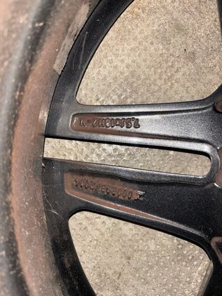 Llantas Mercedes AMG originales 18”Juego completo
