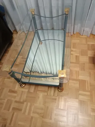 Mesa de centro cristal y metal dorado