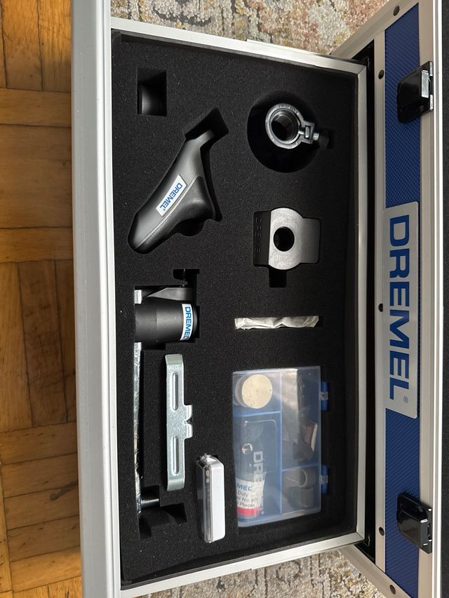 Dremel 8220 Batería Platinum Edition