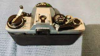 Cámara Olympus OM10 Plata y Negra