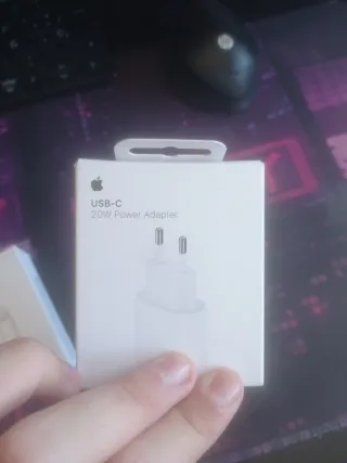Pack Apple cargador 20w nuevo sin abrir