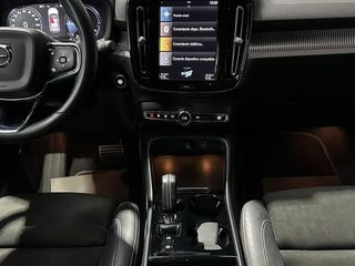 Volvo XC40 1.5 T5 Twin Recharge Plus Dark Auto