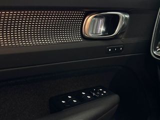 Volvo XC40 1.5 T5 Twin Recharge Plus Dark Auto