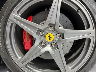 Ferrari California 4.3 V8 4 plazas