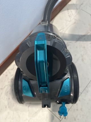 Aspiradora Taurus DYNAPOWER ECO 2000W