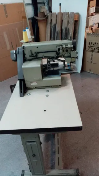 Máquina de bordar automatica Mitsubishi PLK-0804